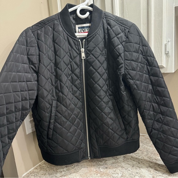 SOLD - Levi’s Quilted Bomber Jacket XL - Picture 1 of 9